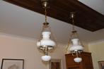 Lusters stijl "lampenkap" met geel koper en kappen in opaal, Huis en Inrichting, Ophalen, Zo goed als nieuw, Glas, Klassiek