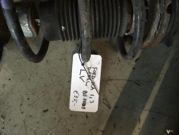 Ford Ka 1.3 diesel 2009 Veerpoot Links  beschikbaar voor biedingen