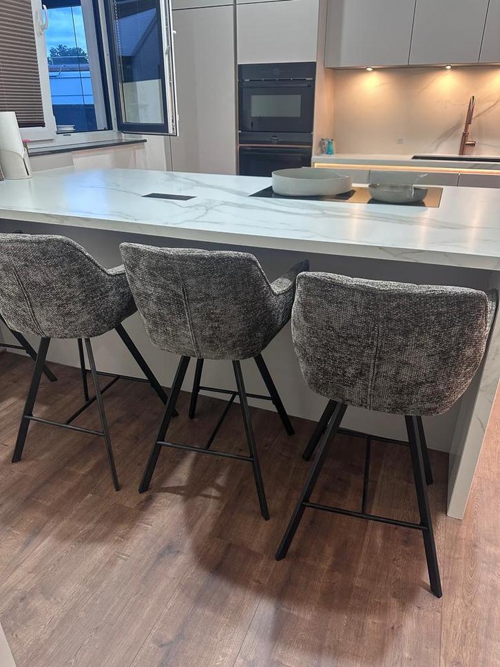 Tabourets de bar, Maison & Meubles, Tabourets de bar, Neuf, 60 à 90 cm, Métal, 4 tabourets, Avec repose-pieds, Pivotant, Enlèvement