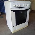 Cuisinière vitrocéramique Indesit, Ophalen, Gebruikt, Tussenbouw, 4 kookzones