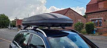 Te huur: Thule WingBar Dakdragers + Dakkoffer Farad 680L beschikbaar voor biedingen