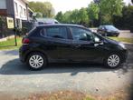 Peugeot 208 1200 benzine 2019 met 61300 km, Voorwielaandrijving, Stof, Zwart, 5 deurs