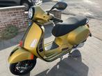 Vespa GTS Super 125cc, Fietsen en Brommers, Scooters | Vespa, Ophalen, 125 cc, Zo goed als nieuw, Benzine