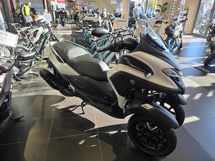 Yamaha Tricity 300, Motoren, Motoren | Yamaha, Bedrijf, Scooter, 12 t/m 35 kW, 1 cilinder, Minimaal motorrijbewijs A2, Ophalen