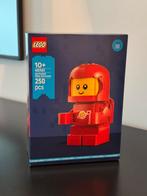 Lego up-scaled baby astrnaut 40767, Enlèvement ou Envoi, Lego