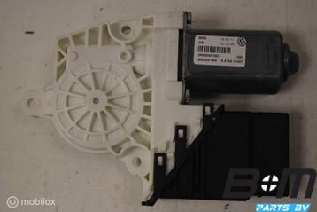 Raammotor LA Volkswagen Tiguan FL 5N0959703D beschikbaar voor biedingen