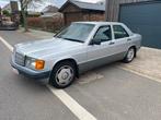 Mercedes 190 D ( oldtimer gekeurd voor verkoop ), Auto's, Mercedes-Benz, Zilver of Grijs, Te koop, Euro 2, Automaat