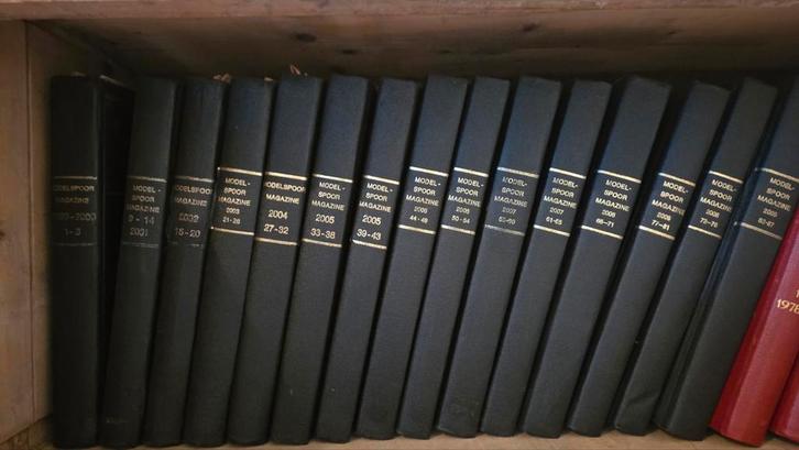 Modelspoormagazine van 1 tem 87 gebundeld in 15 boeken, Boeken, Encyclopedieën, Ophalen