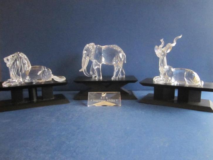 Swarovski Jaarstuk SCS 1993, 1994 & 1995 kompleet, Collections, Swarovski, Neuf, Figurine, Envoi