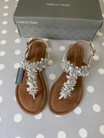 Nieuwe sandalen Marco Tozzi wit maat 40