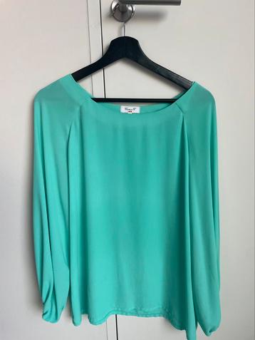 Blouse met pofmouwen en bijhorende sjaal, Enlèvement, Comme neuf