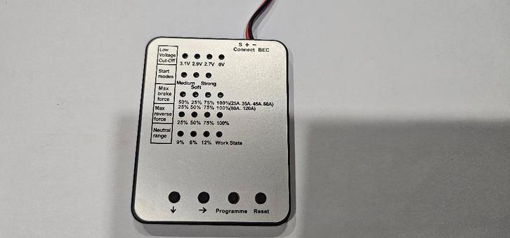 Programmeercard ESC brushed/brushless – crawler & RC auto, Hobby en Vrije tijd, Modelbouw | Radiografisch | Auto's, Zo goed als nieuw