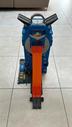 Hot wheels garage, Kinderen en Baby's, Speelgoed | Racebanen, Ophalen, Zo goed als nieuw, Hot Wheels