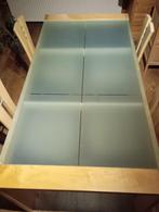 Houten tafel en stoelen.  Gratis, Antiek en Kunst, Ophalen