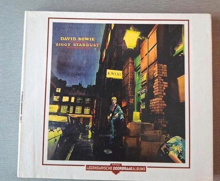Cd. David Bowie. Ziggy Stardust. Nieuw in verpakking., Cd's en Dvd's, Cd's | Rock, Ophalen of Verzenden