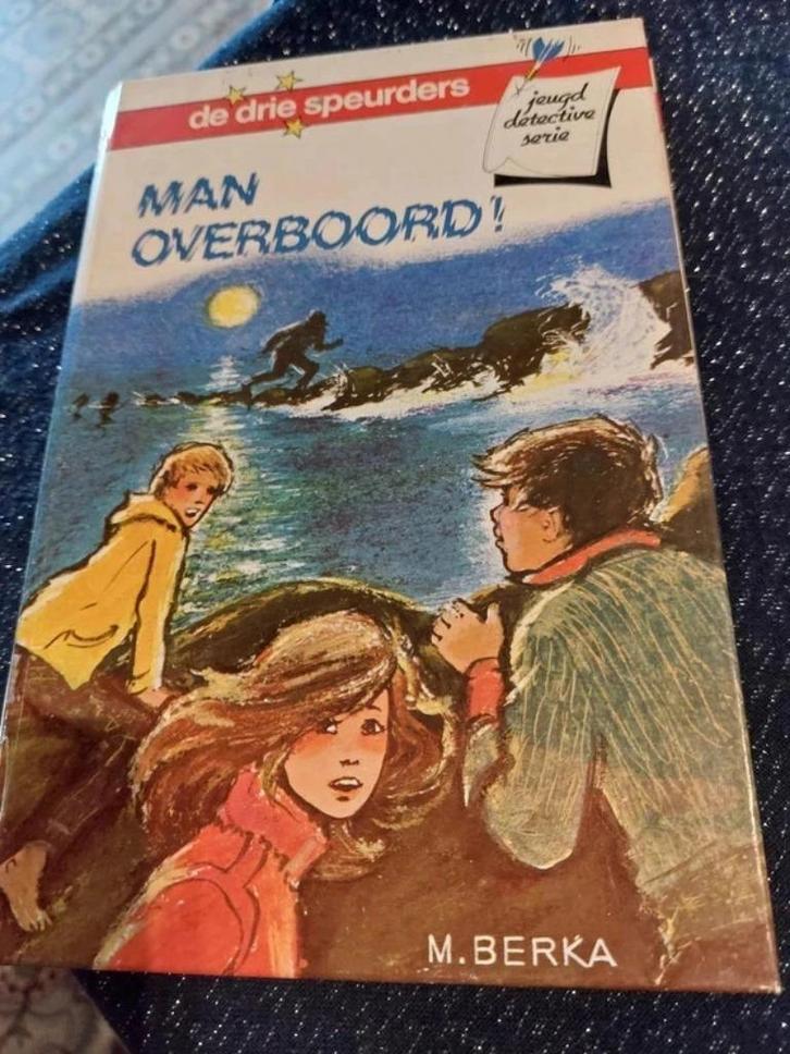 De drie speurders / Man overboord, Boeken, Kinderboeken | Jeugd | 13 jaar en ouder, Gelezen, Fictie, Verzenden