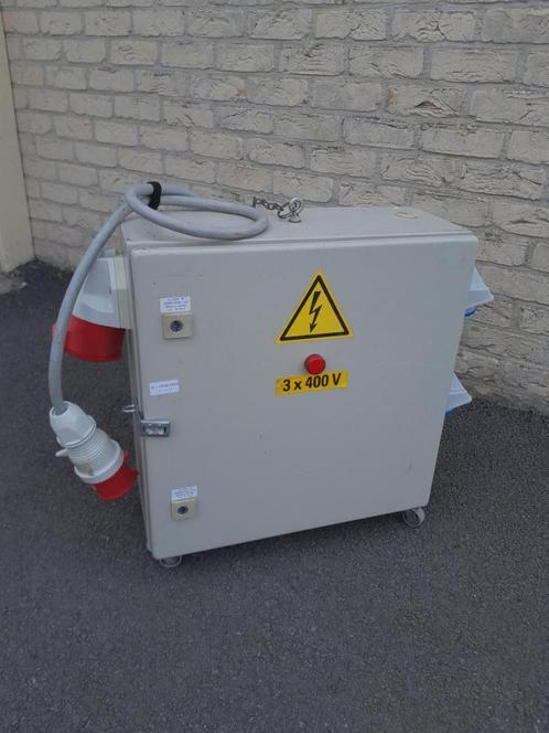 Verdeelkast, stroomverdeler 32A, Doe-het-zelf en Bouw, Elektriciteit en Kabels, Stekker, Ophalen