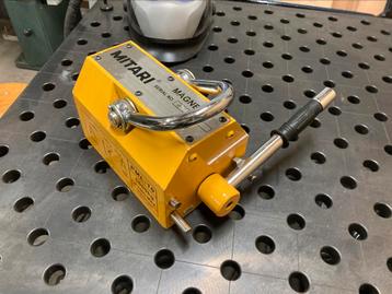 MITARI hijs / hef magneet 1000 kg / 1t beschikbaar voor biedingen