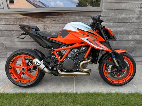 KTM Superduke 1290R EVO! 2022 - Tech Pack - 9685km!, Motoren, Motoren | KTM, Particulier, Naked bike, meer dan 35 kW, 2 cilinders