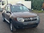 Dacia Duster 2014 8800km benzine 1.6 euro5b, Auto's, Dacia, Euro 5, Zwart, Bedrijf, Handgeschakeld