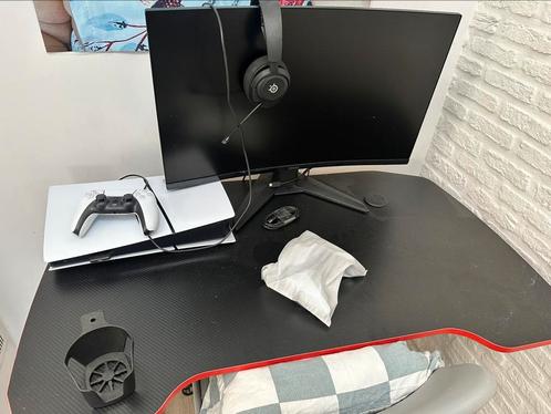 Ps5 digital 2 controllers + setup msi monitor/headset/bureau, Games en Spelcomputers, Games | Sony PlayStation 5, Zo goed als nieuw