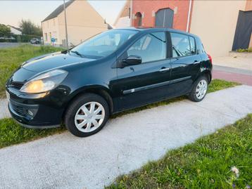 Renault clio 3-essence-- Airco - Prete a immatricule beschikbaar voor biedingen