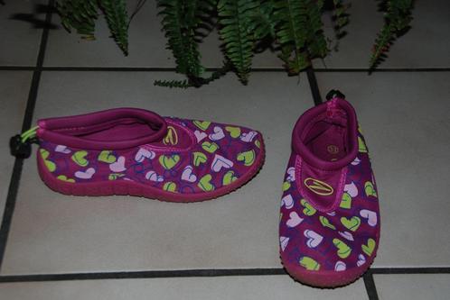Roze "Galop" waterslippers 33 Zeer goede staat!, Kinderen en Baby's, Kinderkleding | Schoenen en Sokken, Gebruikt, Sportschoenen