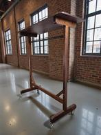 porte-manteau vintage XL en bois sur roulettes, Antiquités & Art, Enlèvement ou Envoi