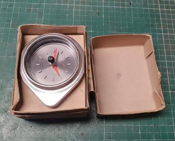 Kienzle Opel Rekord P2 klok 1962 beschikbaar voor biedingen