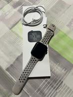 Apple Watch SE, Handtassen en Accessoires, Smartwatches, Ophalen, Gebruikt, Zwart, IOS