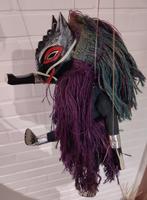 Indisch paard  - pop voor poppenkast, Ophalen