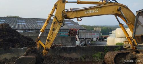 Kobelco 904, Articles professionnels, Machines & Construction | Grues & Excavatrices, Enlèvement ou Envoi