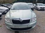 Skoda octavia 1.8 essence 2009.boite automatique roul bien, Auto's, Skoda, Te koop, Zilver of Grijs, Berline, Benzine