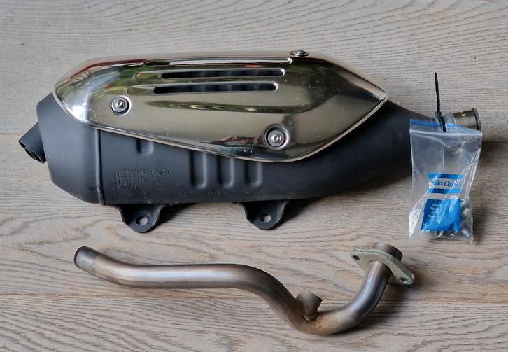 Originele Uitlaat Vespa GTS compleet met bocht, Fietsen en Brommers, Brommeronderdelen | Scooters, Nieuw, Vespa, Uitlaat, Ophalen of Verzenden