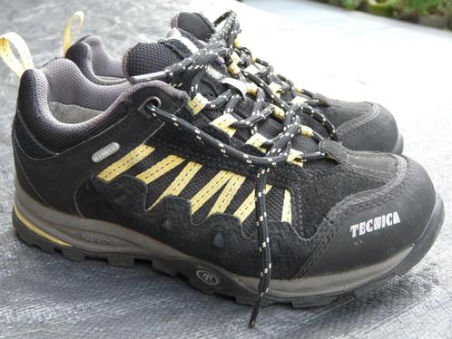 Chaussure de marche sportive "Technica" taille 38, comme neu, Sports & Fitness, Alpinisme & Randonnée, Comme neuf, Chaussures