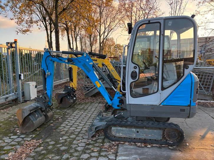 Hele nette minigraver wacher neuson 1404 graafmachine 1700kg, Articles professionnels, Machines & Construction | Grues & Excavatrices