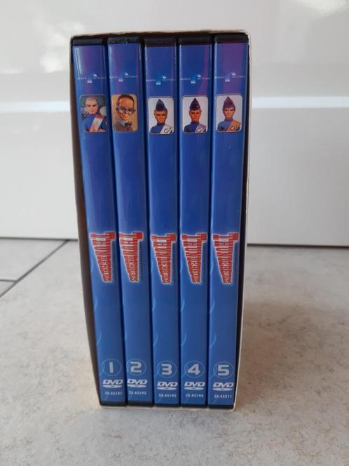 5 DVD IN BOX VAN DE THUNDERBIRDS (5 stuks) NOOIT GEBRUIKT €, Cd's en Dvd's, Dvd's | Tekenfilms en Animatie, Zo goed als nieuw