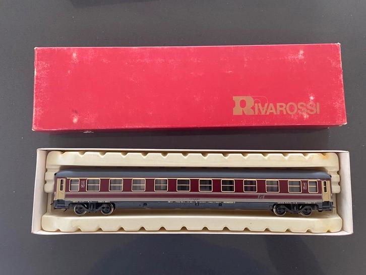 RIVAROSSI Voiture 1ère classe FERROVIE DELLO STATO 2543, Hobby en Vrije tijd, Modeltreinen | N-Spoor, Gebruikt, Wagon, Overige merken