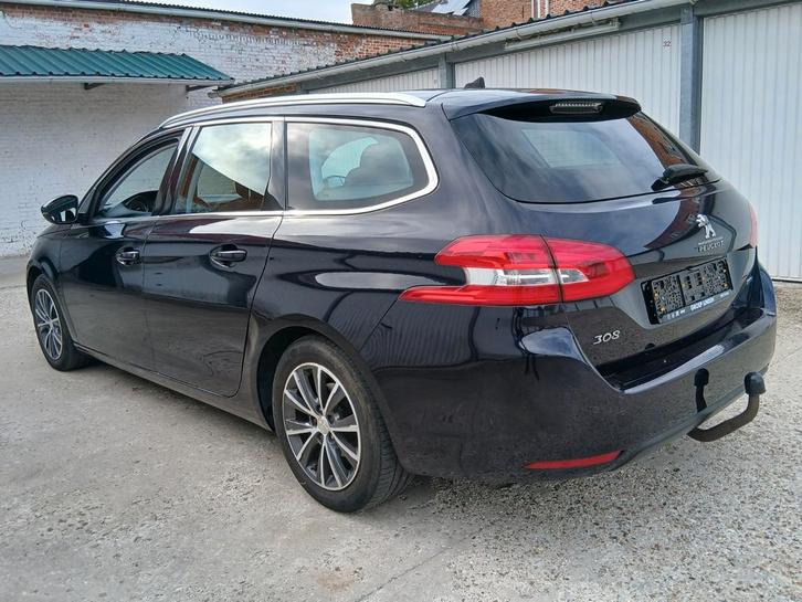Peugoet 308 bwj2016 benzine !, Auto's, Peugeot, Particulier, Benzine, Euro 6, Break, Handgeschakeld, Ophalen