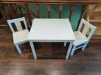 houten kindertafel met 2 stoeltjes, Kinderen en Baby's, Kinderkamer | Tafels en Stoelen, Ophalen, Gebruikt