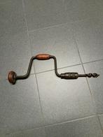 handmatige boormachine, Ophalen