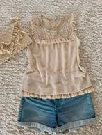 Bloesje Rinascimento, Maat 38/40 (M), Beige, Rinascimento, Nieuw