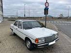 Mercedes - Benz W123 200D Oldtimer 163.000km's Gekeurd, 4 deurs, Wit, Bedrijf, Grijs