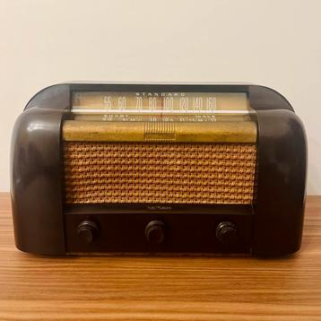 VINTAGE BUIZENRADIO VICTOR 66X1 1946 BAKELIET RADIO ZELDZAAM beschikbaar voor biedingen