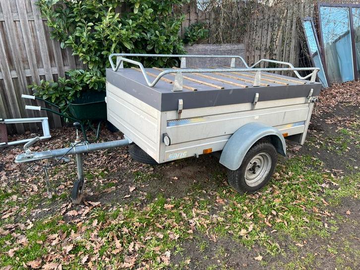 Remorque fermée Saris, Autos : Divers, Remorques, Comme neuf, Enlèvement