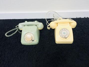 Téléphone [ Vintage 70s ] Telefoon disponible aux enchères