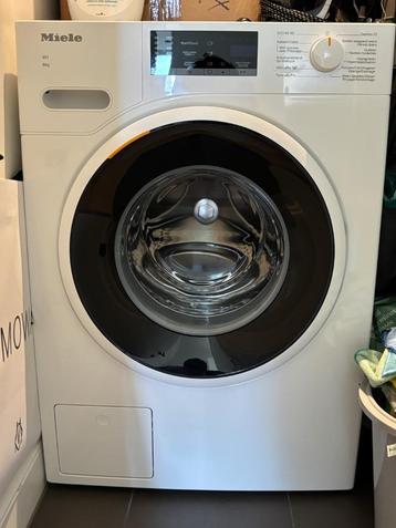MACHINE A LAVER MIELE 2024, 1200 à 1600 tours, 85 à 90 cm, Comme neuf, Chargeur frontal