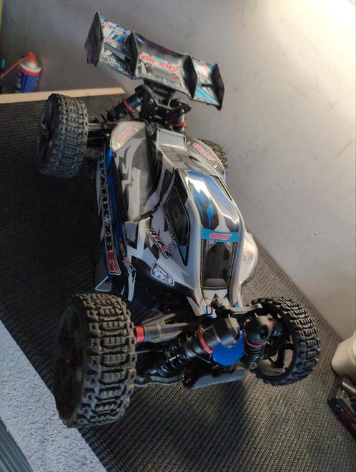 Team Corally Spark XB6 van juli 2024., Hobby en Vrije tijd, Modelbouw | Radiografisch | Auto's, Gebruikt, Schaal 1:8, Ophalen of Verzenden