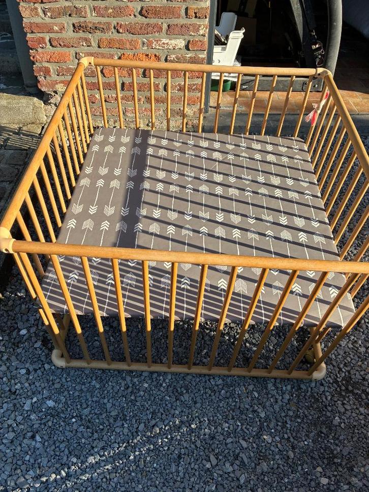 Parc bébé, Enfants & Bébés, Parcs, Comme neuf, Carré, Réglable en hauteur, Enlèvement