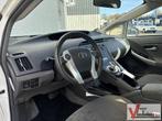 Toyota Prius 1.8 Comfort | Climate | Keyless |, Auto's, Automaat, Zwart, Wit, Bedrijf